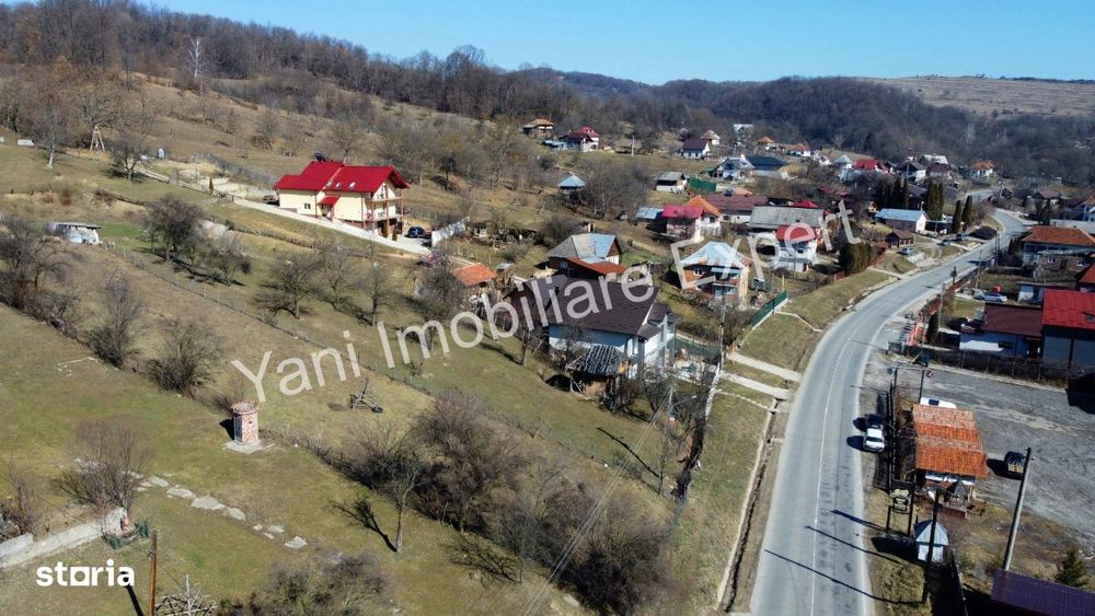 Teren de vânzare în comuna Valea Iașului, județ Argeș.