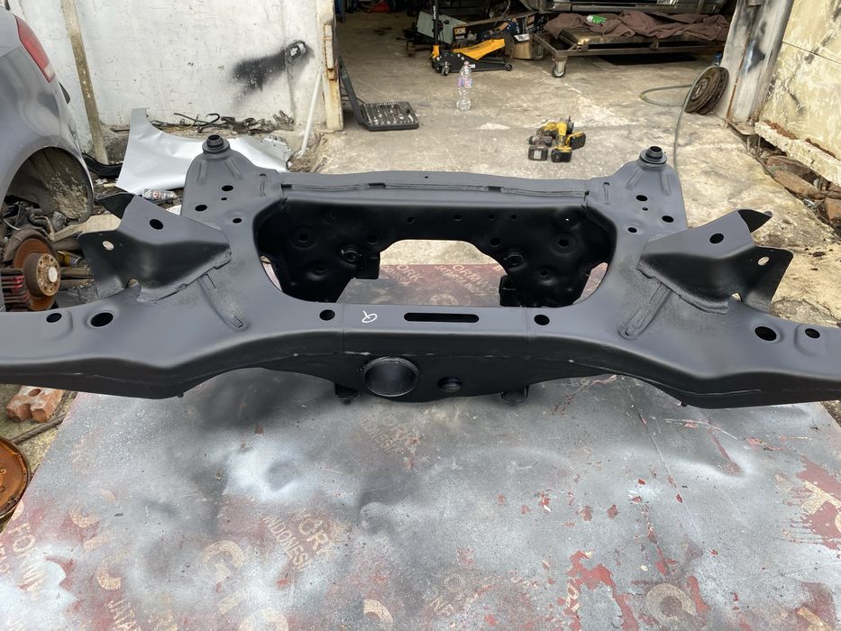 Заден мост нисан кашкай 2008г като нов