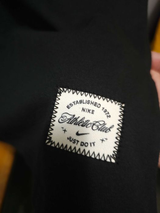 Тениска Nike M Tee "LSE NAC Patch", размери L и XXL - Чисто Нова, Оригинална (Черна)