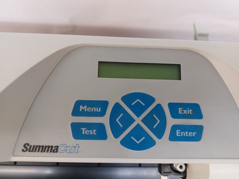 Режещ плотер Summacut D120