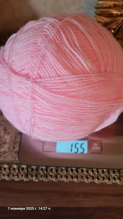 копринени конци куки игли прежди