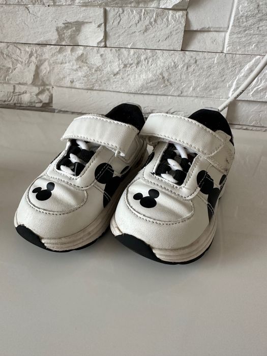 Детски маратонки Zara и Nike