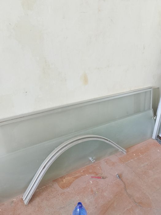 Продам душевую кабину б/у