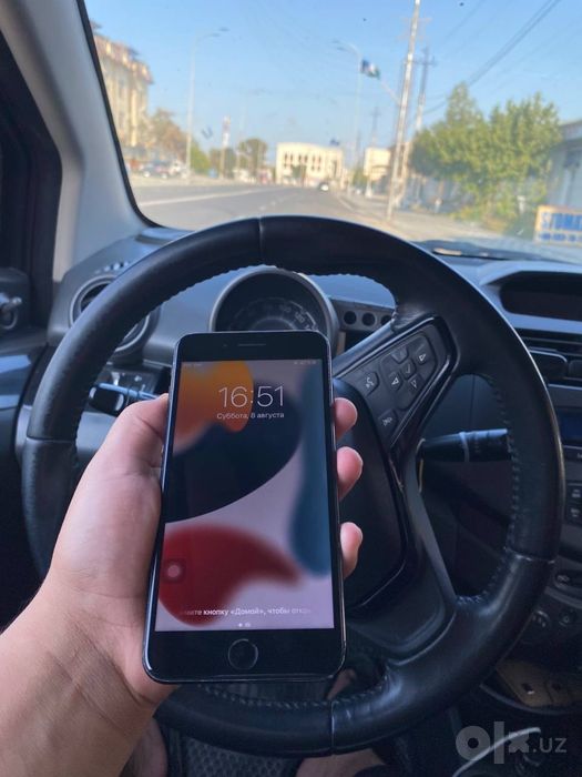 Iphone 7 plus 128gb qora