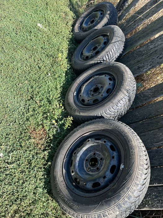 Vând Cauciucuri 175/70/R14 M+S