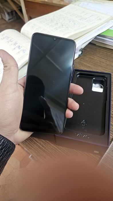 VIVO V21e sotiladi