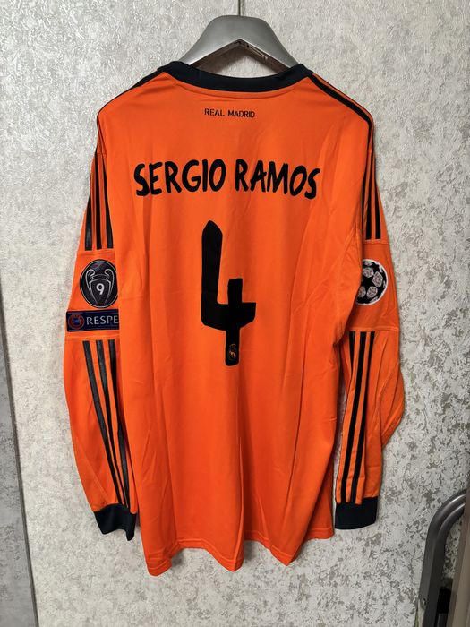 Футболки мужские