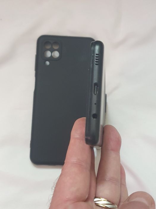 Tel. Samsung A 12.