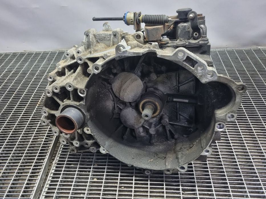 Cutie de viteze Volvo XC90 Facelift 2.4 Diesel 2007 - 2014 185CP Manuala 6 Trepte ...