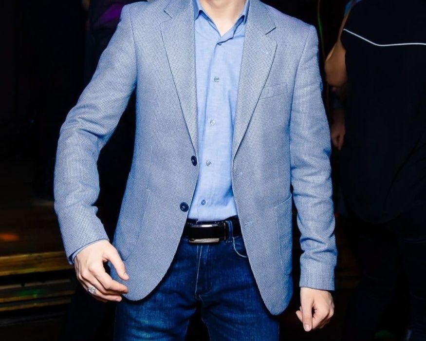 Пиджак отлично качество