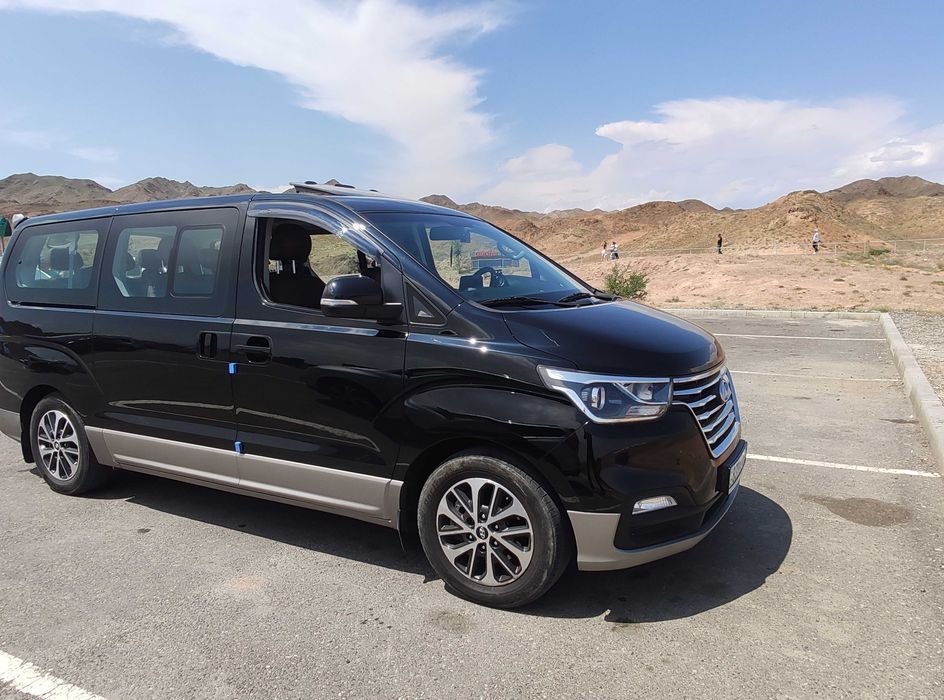 Аренда джип Prado 150 минивэн Huynday Starex Urban с водителем Алматы