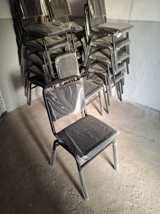 Силва стуллар бор