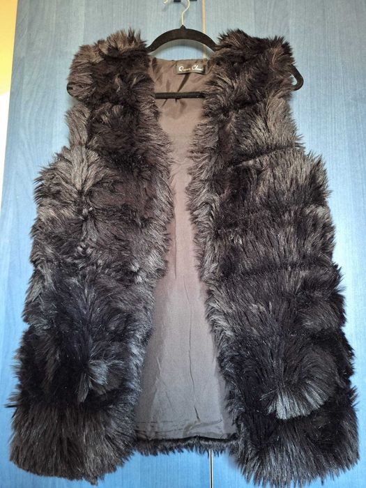 Vestă damă neagră din blăniță, model elegant, mărimea L