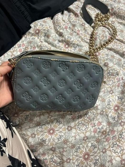 Чанта GUESS в синьо