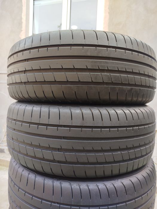 235 55 R19 Shina Good Year