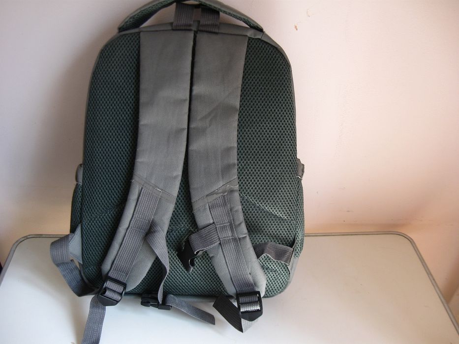 Школьный рюкзак портфель