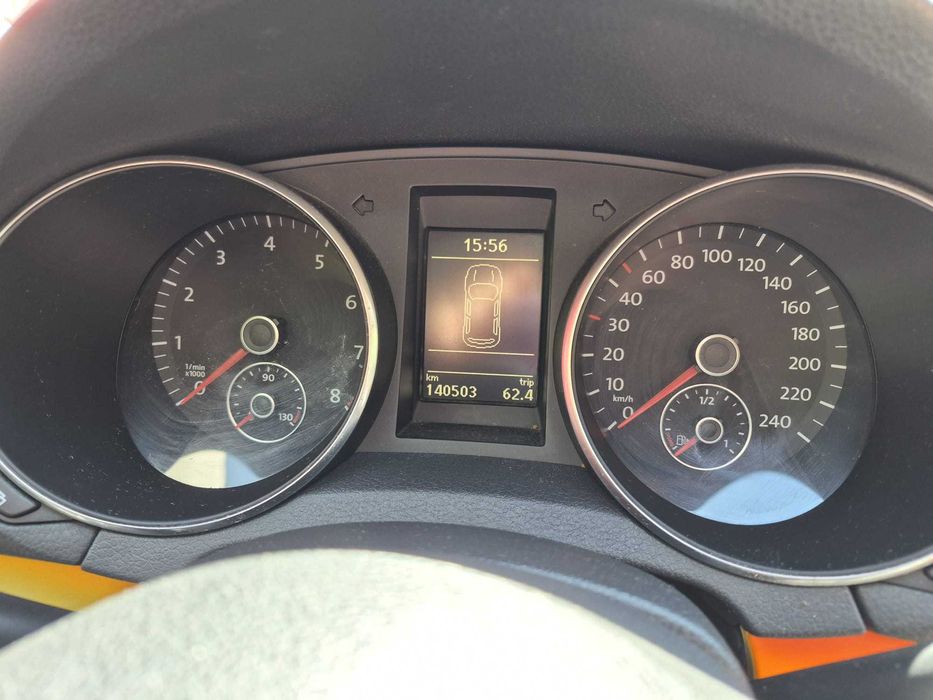 Volskwagen GOLF VI 2009 benzina clima navigatie cutie manuala 140.000 km reali