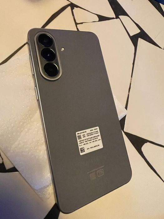Samsung a57 как новый срочно