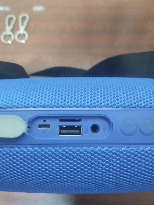 Колонка блютузовая