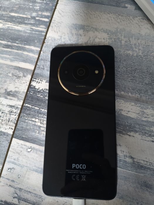 Продам телефон Poco C61