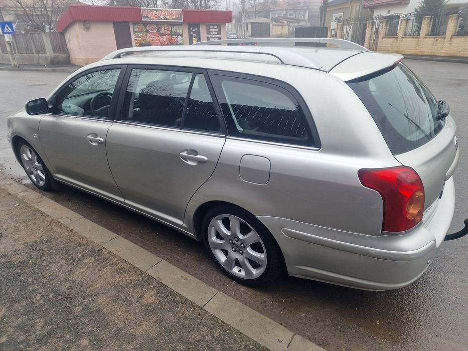 Toyota avensis 2.0