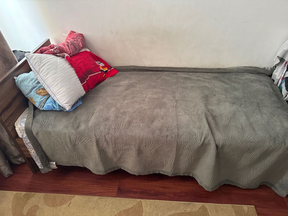 Шкаф стол для учебы и кровать