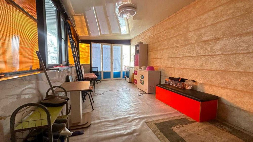 Продается Дом в самом центре города Константин Империя