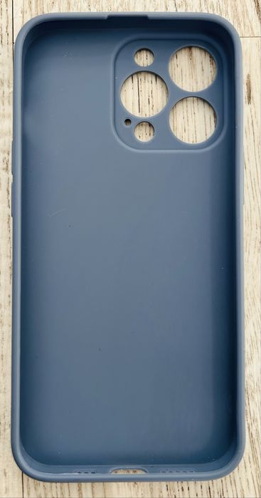 Vand 4 huse Iphone 14 plus , 1 husa Iphone 13 Pro