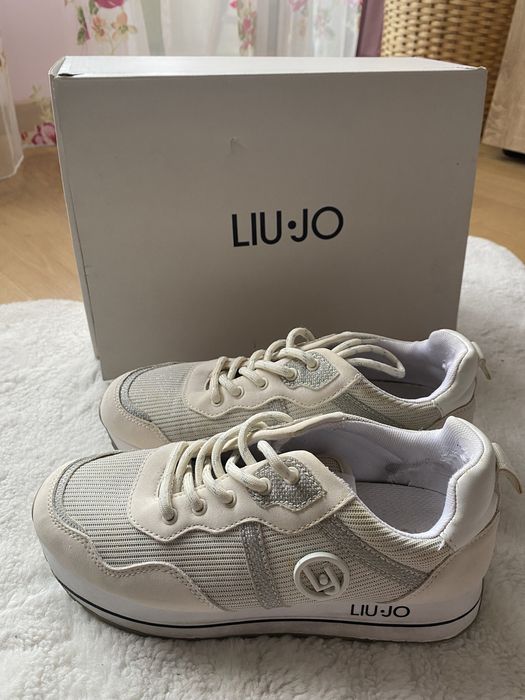 Дамски бели сникърси Liu jo