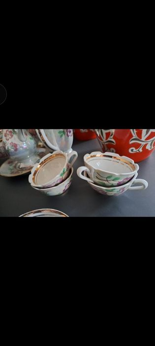 Чайный сервис продаётся