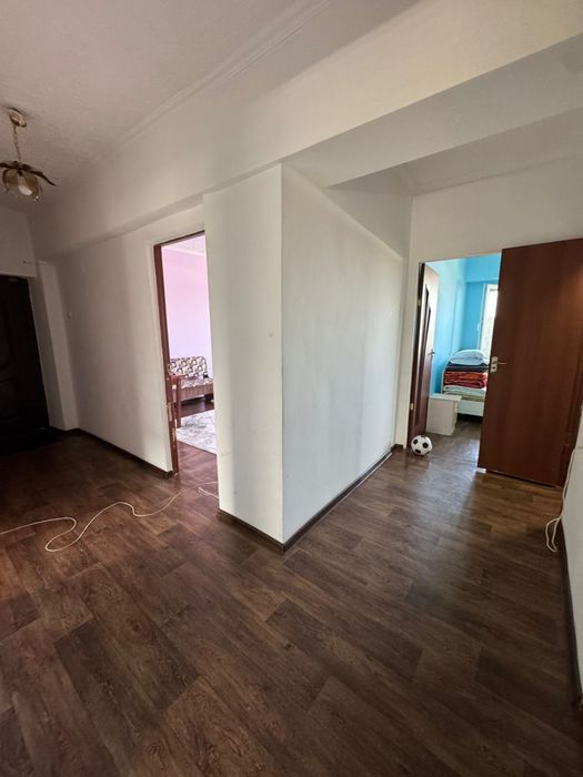 Продам квартиру срочно этаж 5/5