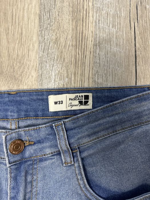 Pantaloni scurți de blug