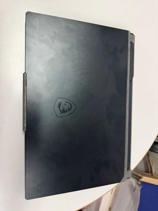 Laptop Gaming MSI Cyborg 15 A13VF cu procesor Intel® Core™ i7-13620H