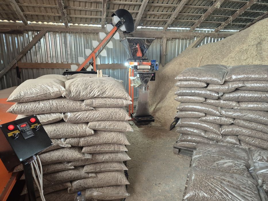 Peleti ,pelete din brad