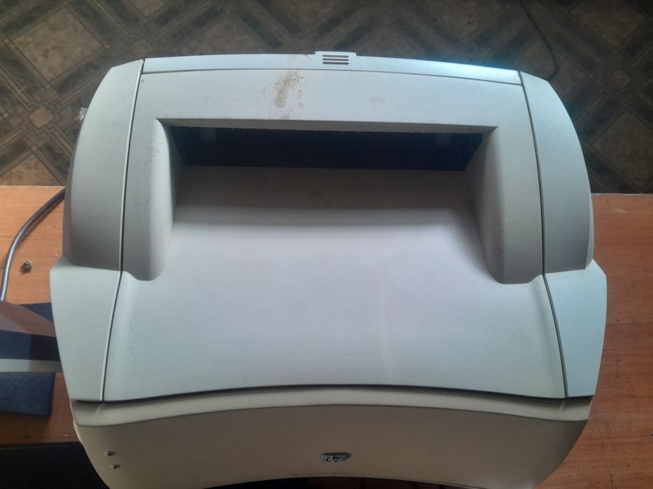 Продам принтер hp