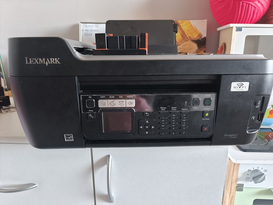 Lexmark prospect 205 Pro с проблем с жълтото
