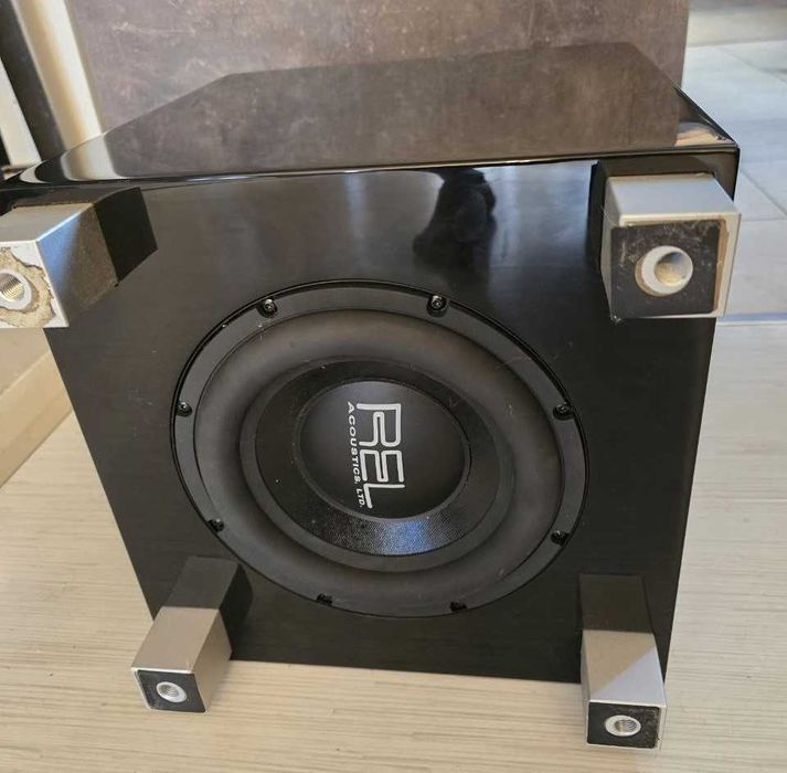 REL T7 audiofil - Subwoofer activ 200W sunet wow