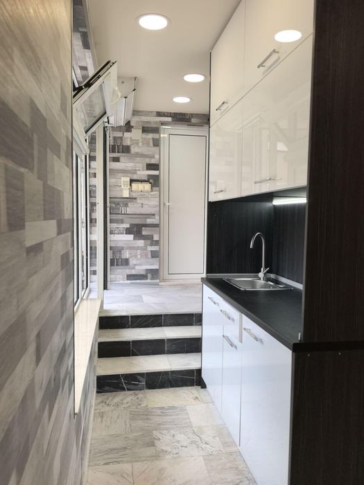 Продава се Офис в Пловдив, Център - 32 кв.м за 1938 €/кв.м - Снимка #6