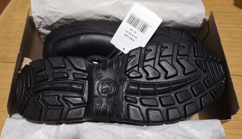 Обувки N°42, N°41