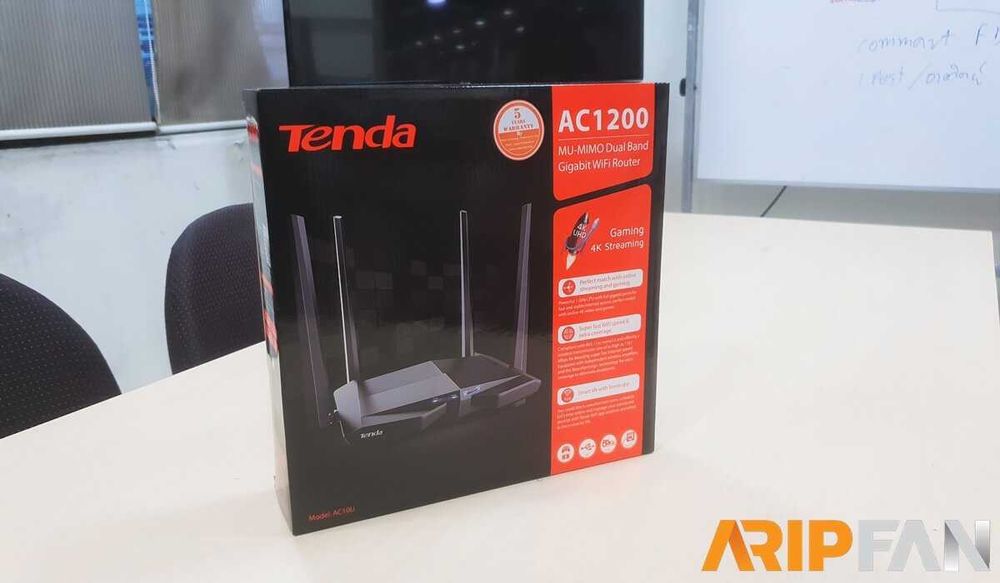 Router wireless Gigabit Tenda AC10U Dual-Band WiFi USB VPN Nou Sigilat