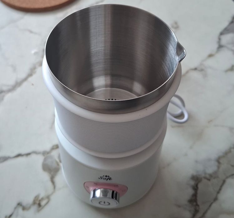 Vând aparat de Preparat Cosmetice