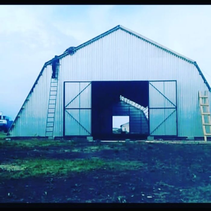 Ангар шатровый каркасный