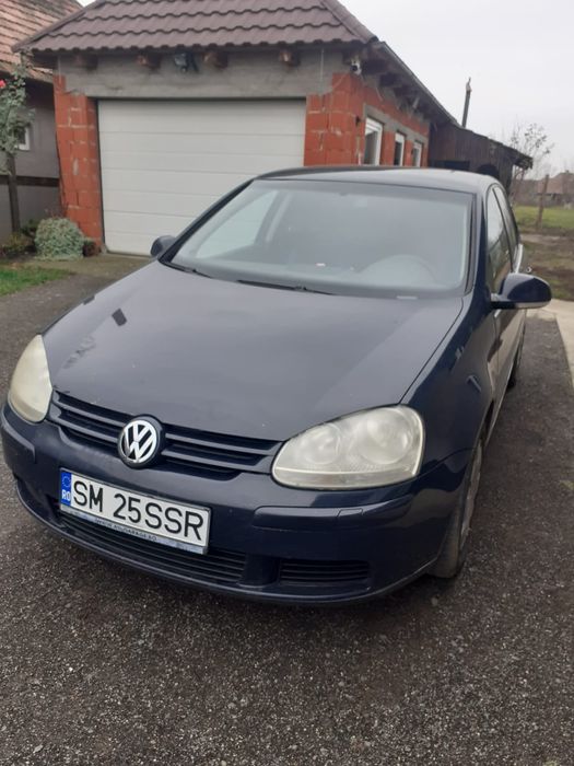 Volkswagen golf 5 1,6 benzina