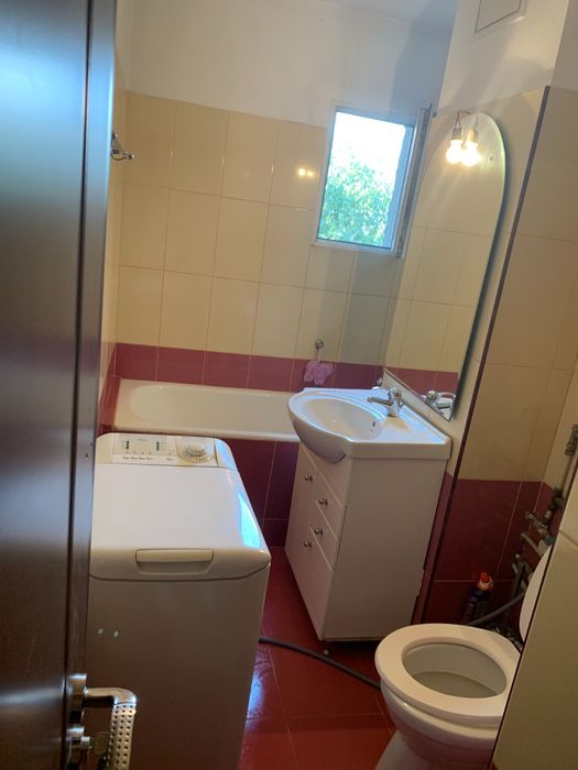 Proprietar vand Garsoniera la 1 minut de metrou Lujerului