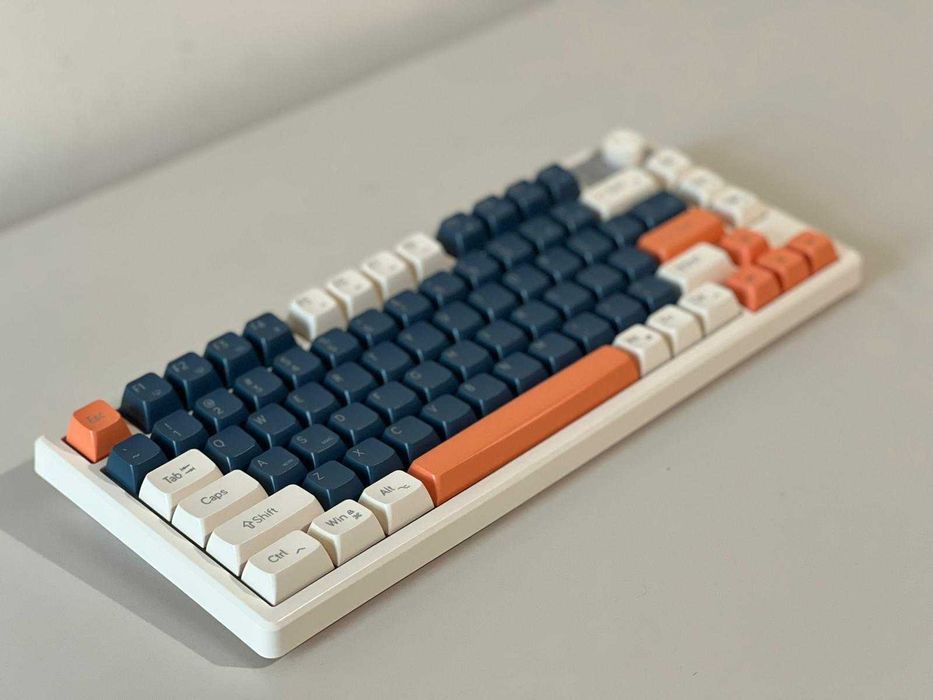 Tastatura KeyStrike Gaming 75% Silent Wired
