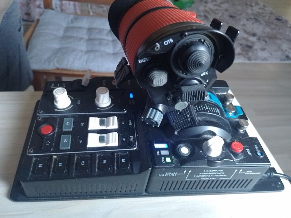 VKB Gunfighter + STECS  HOTAS