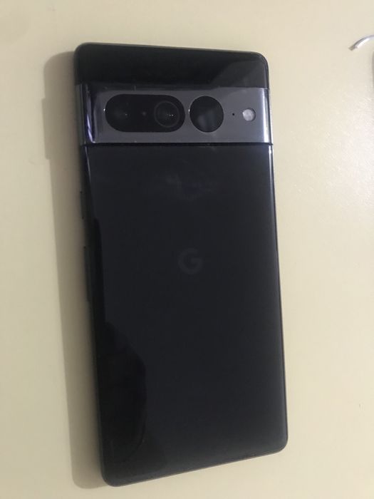 Гугл Пиксель 7 про и Айфон 7