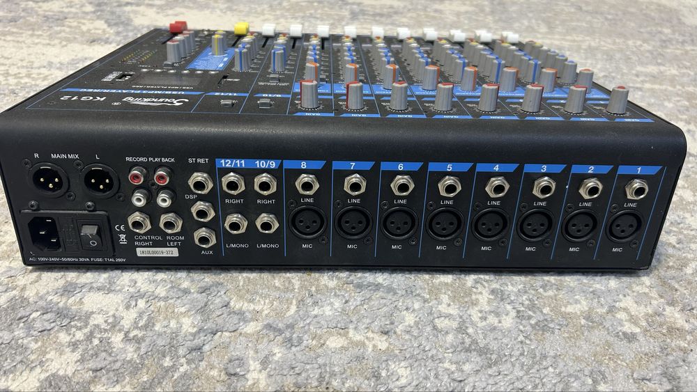 Продам микшерный пульт Soundking kg12