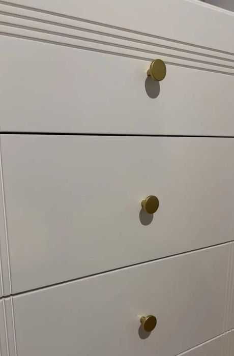 Дръжки за мебели