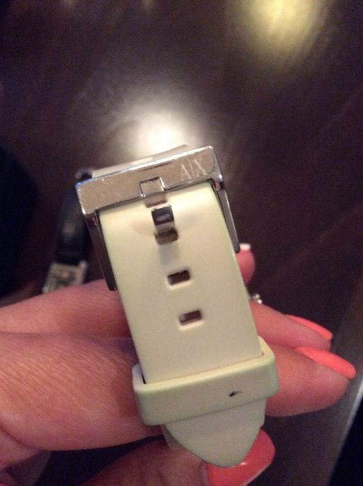 Дамски часовник Армани (БЕЗ КАИШКА)